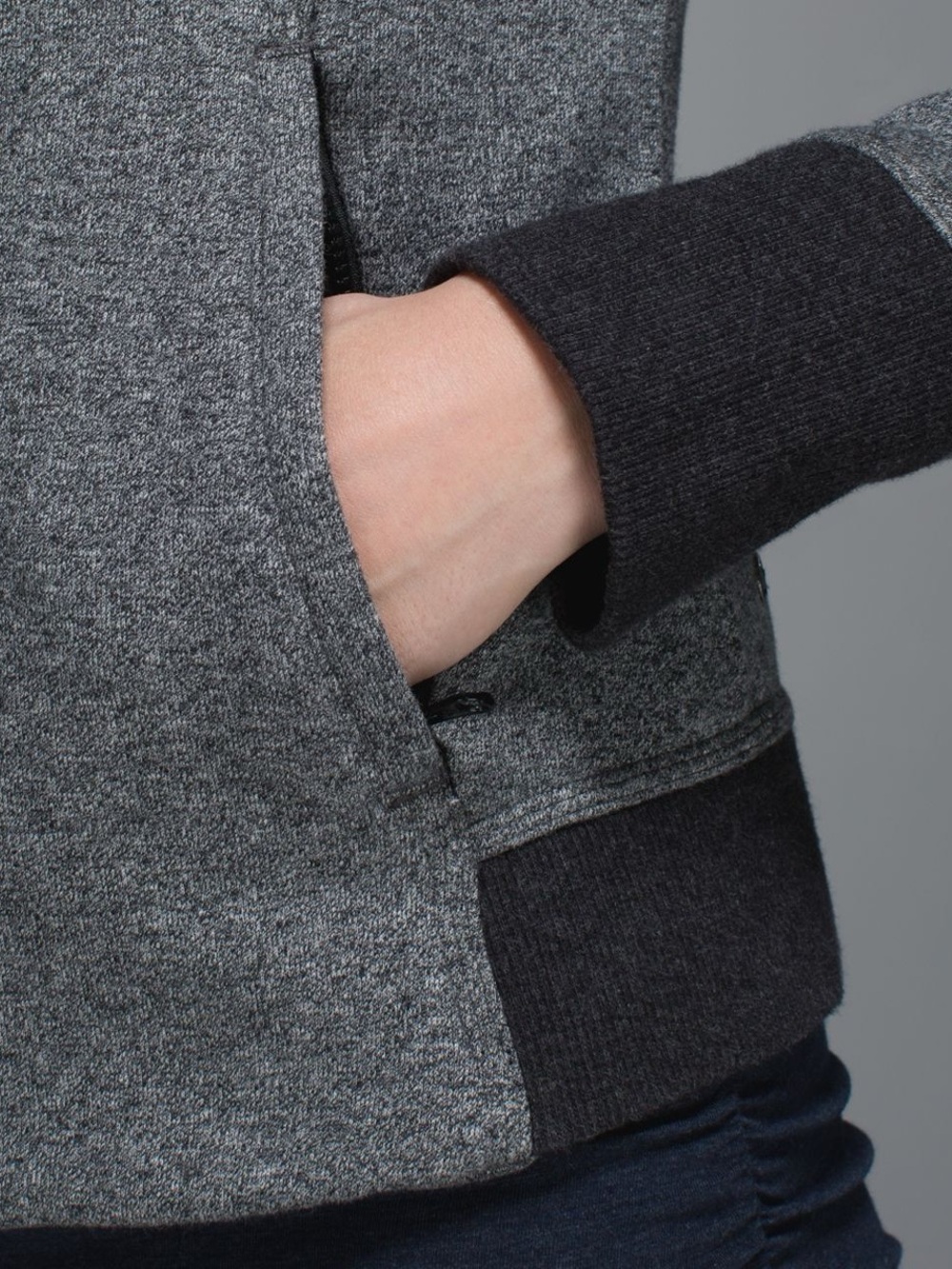Lululemon Karmacollected Jacket in Heathered Speckled Black Size: 8 - Picture 8 of 12